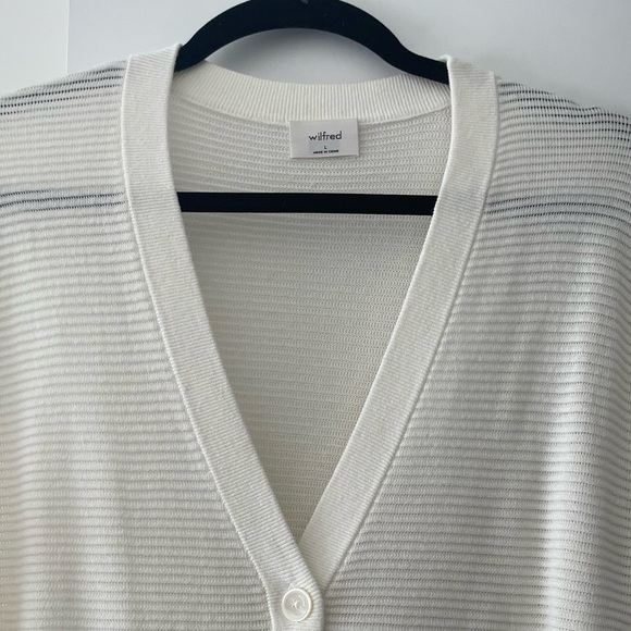 Aritzia Wilfred White Caridgan - Size L (never worn) - Picture 4 of 4